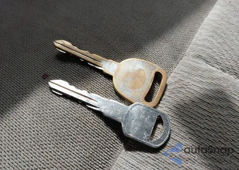 2005 Chevrolet Trailblazer Ls из США, поврежденный, VIN 1GNDT13S252109543